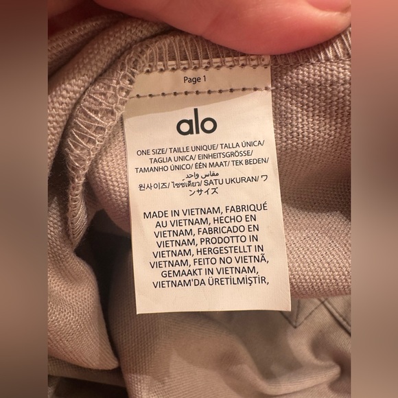 Alo Yoga Tiedye Signature Oversized Tote Bag - Picture 8 of 10